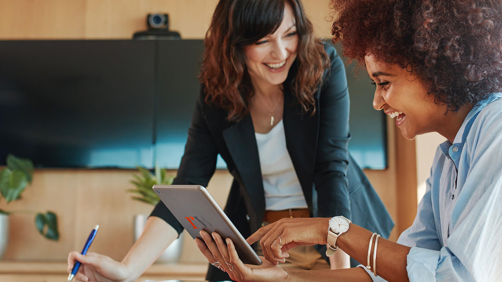 Navigating Windows 11 Hardware Requirements and Supply Chain Shortages